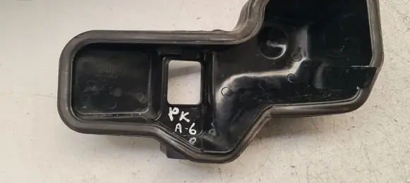Audi A6 S6 C5 4B Headlight/headlamp dust cover 304461113L