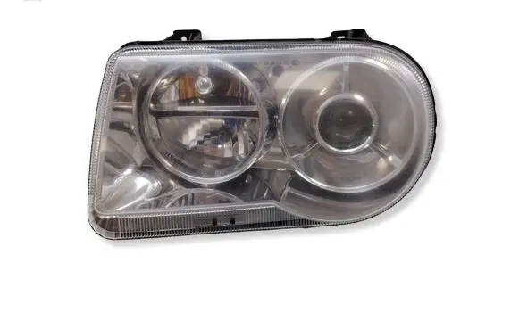 Chrysler 300 - 300C Headlight/headlamp A045715