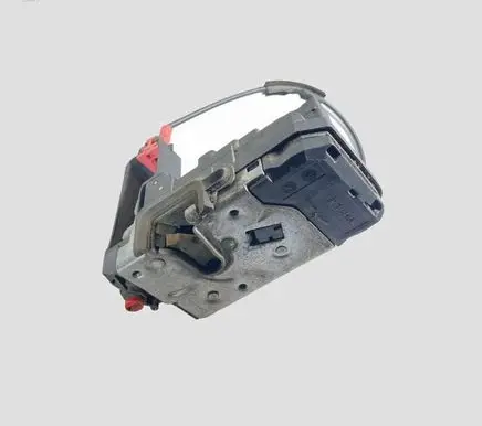 Opel Astra H Rear door lock 13210739