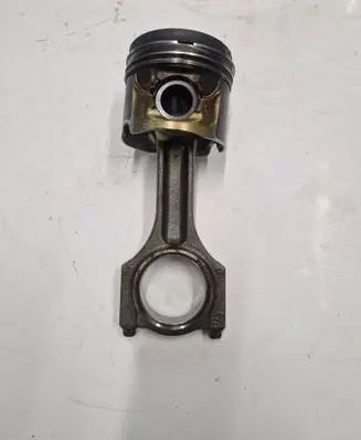 BMW 5 F10 F11 Piston 781075508