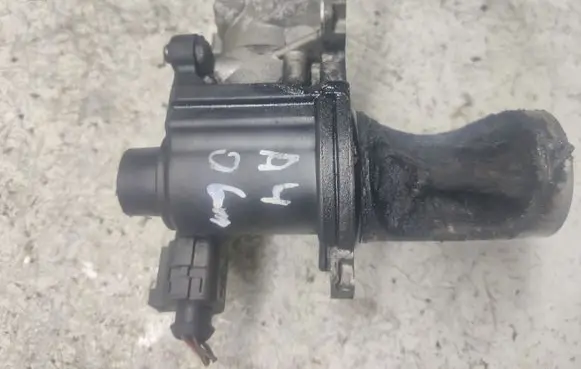 Audi A4 S4 B7 8E 8H EGR valve