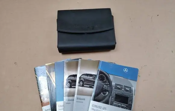 Mercedes-Benz ML W164 Owners service history hand book