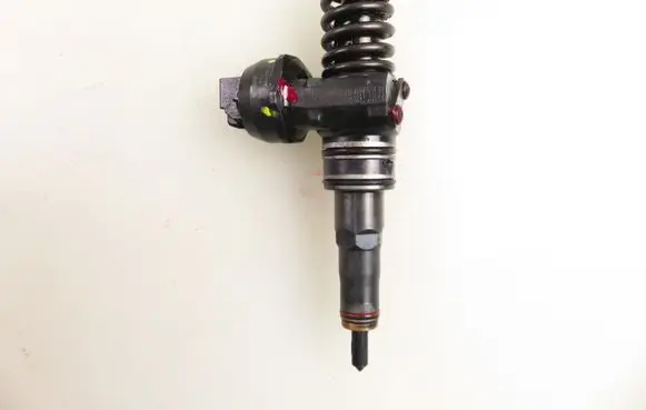 Seat Alhambra (Mk1) Fuel injector 0414720038 038130073AK
