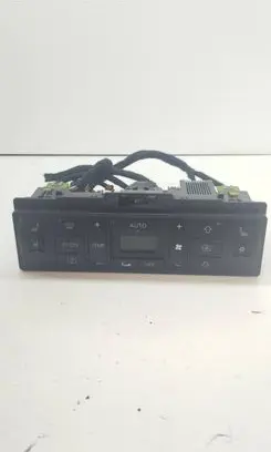 Audi A4 S4 B5 8D Climate control unit 8D0820043N 5HB00790804