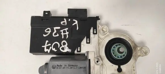 Peugeot 807 Front door window regulator motor 140020798003 991866205