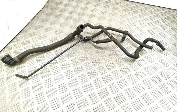 Volkswagen Golf VII Engine coolant pipe/hose 1J0122291C