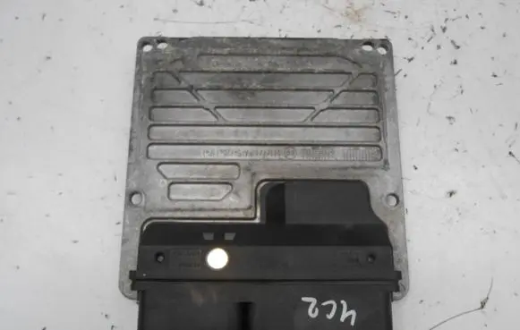 Mercedes-Benz E W211 Engine control unit/module ECU A2711501779
