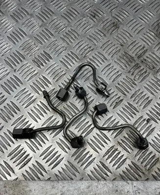 BMW 5 F10 F11 Fuel Injector clamp holder 