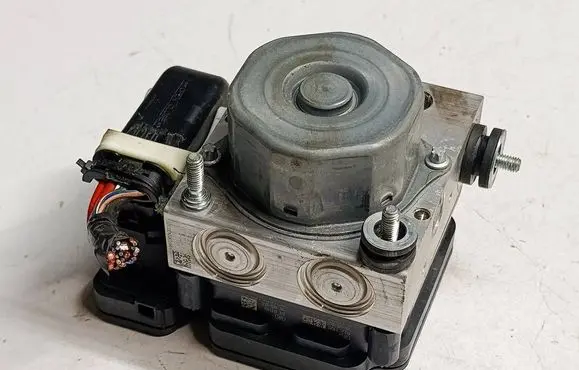 Renault Captur ABS Pump 0265956527S5 0265956527 2265106455