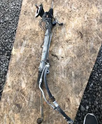 Ford Focus Steering rack 5M513200
