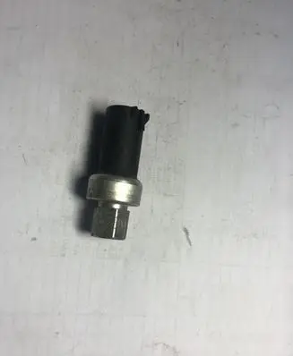 Ford Focus Air conditioning (A/C) pressure sensor 6L2419D594BA