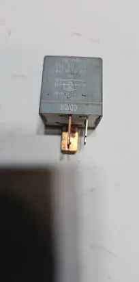 Skoda Roomster (5J) Other relay 357911253 WLD50237003