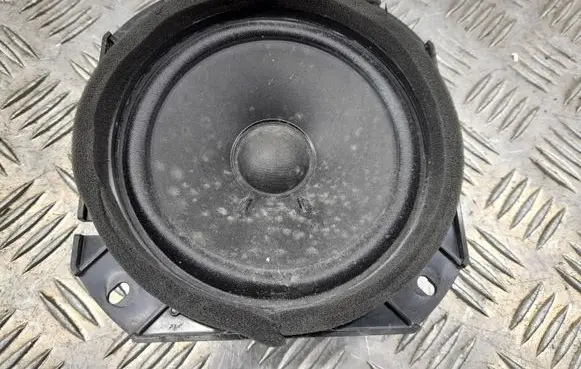 Chevrolet Corvette Front door speaker 23128683