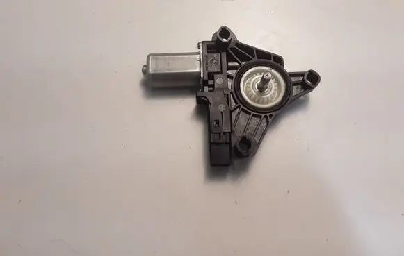 Volvo V40 Rear door window regulator motor 968740101