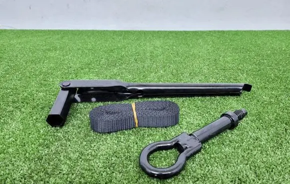 Ford Kuga III Towing hook eye 