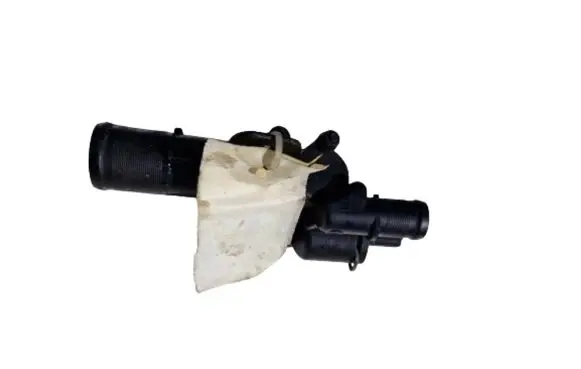 Renault Clio IV Thermostat housing 8200954323