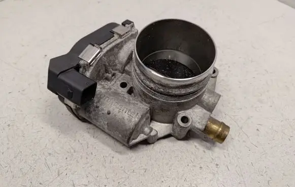 BMW 3 F30 F35 F31 Throttle valve 13547588625