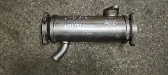 BMW 3 E46 EGR valve cooler 11712247880