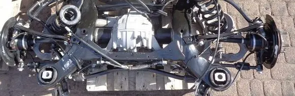 Jeep Grand Cherokee Rear axle beam with reductor 