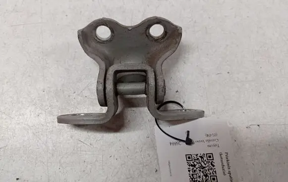 Toyota Corolla Verso AR10 Front door lower hinge