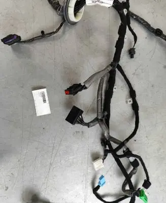Jaguar XE Front door wiring loom T4N9327