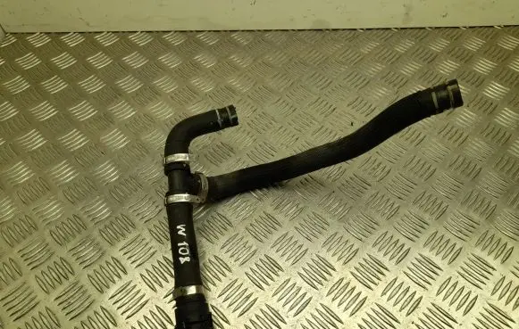 Alfa Romeo Stelvio Engine coolant pipe/hose 6622115918