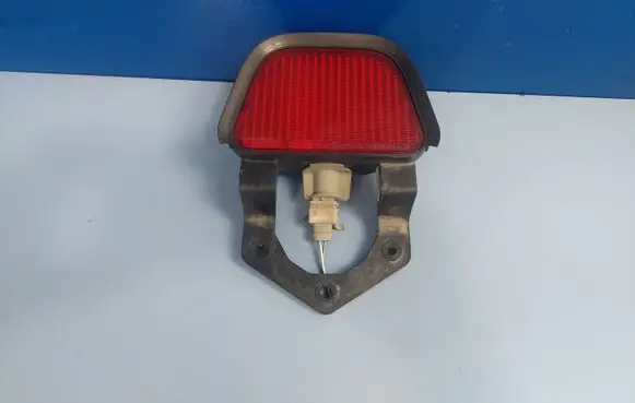 Toyota Corolla E110 Third/center stoplight 54533721 54533729