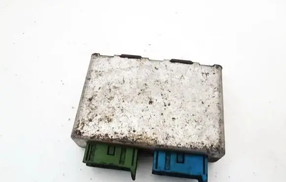 BMW 5 E34 Comfort/convenience module 61351384603 61.35-1384603