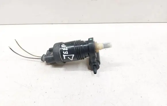 Jeep Compass Windscreen/windshield washer pump 05152075AC 001939 0607181D