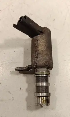 Ford Kuga II Oil pressure sensor 72381559 9815631580