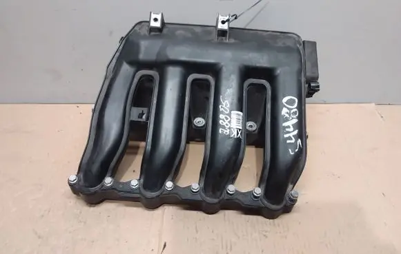 BMW 5 E60 E61 Intake manifold 7787318 7788194