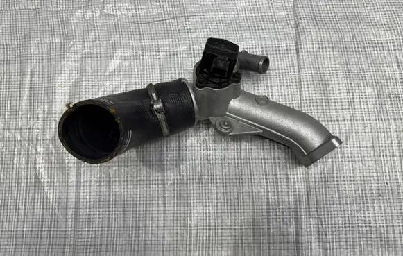 Maserati Grecale Intercooler hose/pipe 50558611