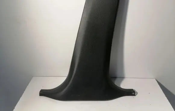 Mercedes-Benz E W212 (B) pillar trim (bottom) A2126904025