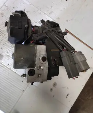 Mazda 3 I ABS Pump NB86437A0 86352371 11000030830