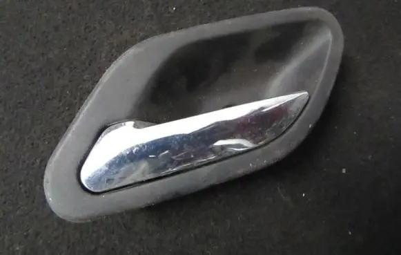 BMW 5 E39 Rear door interior handle L27032925