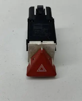 Volkswagen PASSAT B6 Hazard light switch 3C0953509