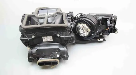 BMW 4 G22 G23 G24 G26 Interior heater climate box assembly 7949741