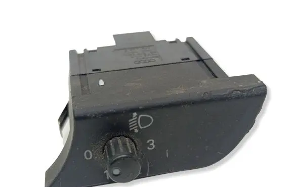 Audi A4 S4 B6 8E 8H Headlight level height control switch 8E1919094