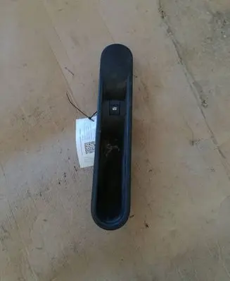 Renault Espace - Grand espace IV Electric window control switch 00012127