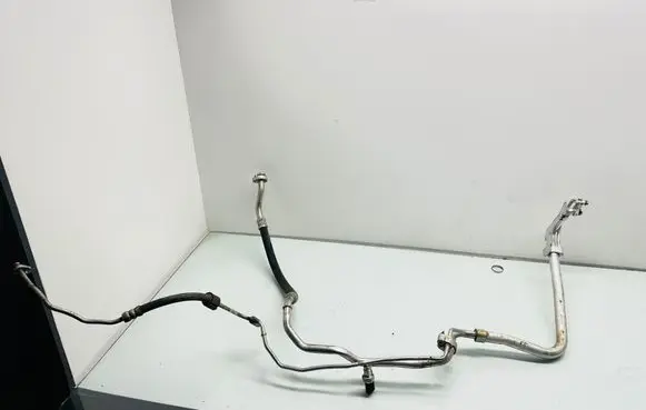 Volkswagen Touran III Air conditioning (A/C) pipe/hose 5Q0816743D 5qb81678a 5qb816738a