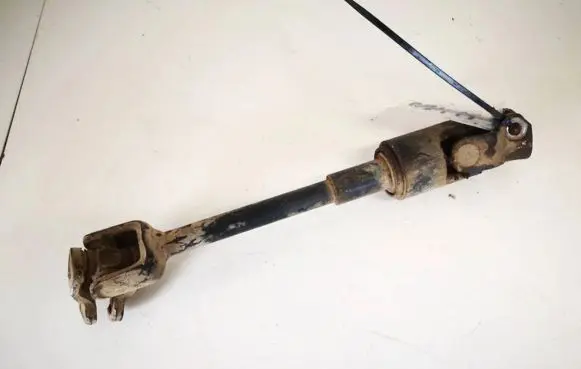 Suzuki Grand Vitara II Steering column universal joint