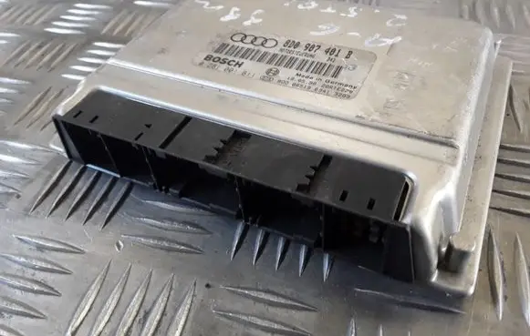Audi A4 S4 B5 8D Engine control unit/module 8D0907401B 0281001811 80086519