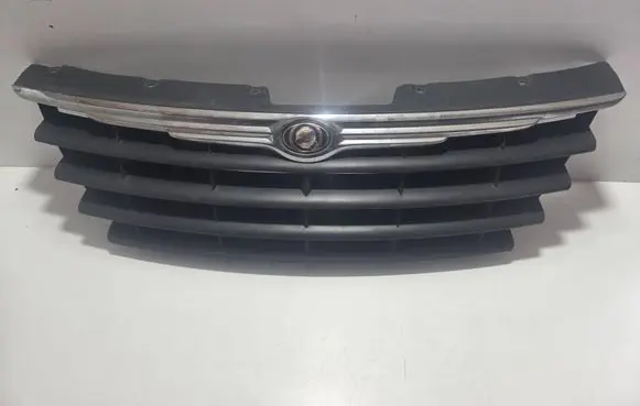 Chrysler Voyager Front bumper upper radiator grill 04857982AA 19284 398402A