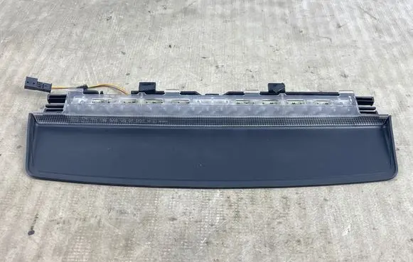 BMW 7 F01 F02 F03 F04 Third/center stoplight 7187221 7182211