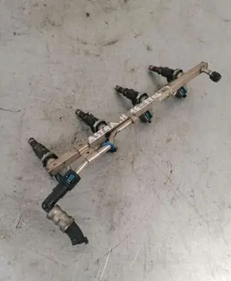 Fuel injectors set