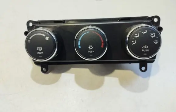 Chrysler Sebring (JS) Climate control unit P05058100AD