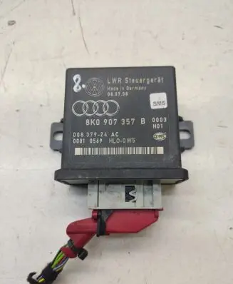 Audi A5 8T 8F Light module LCM 8K0907357 8K0907357B