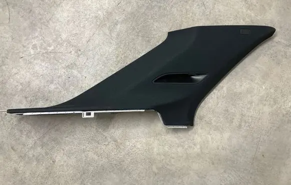 Mercedes-Benz GLE W167 (C) pillar trim A1676909104 A1676909304