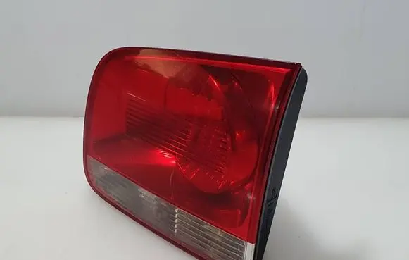 Volkswagen Touareg I Tailgate rear/tail lights 7L6945094H
