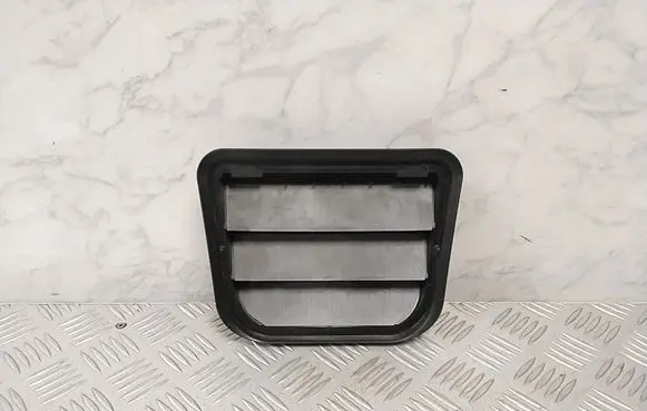 Polestar 2 Fender grill 31369380